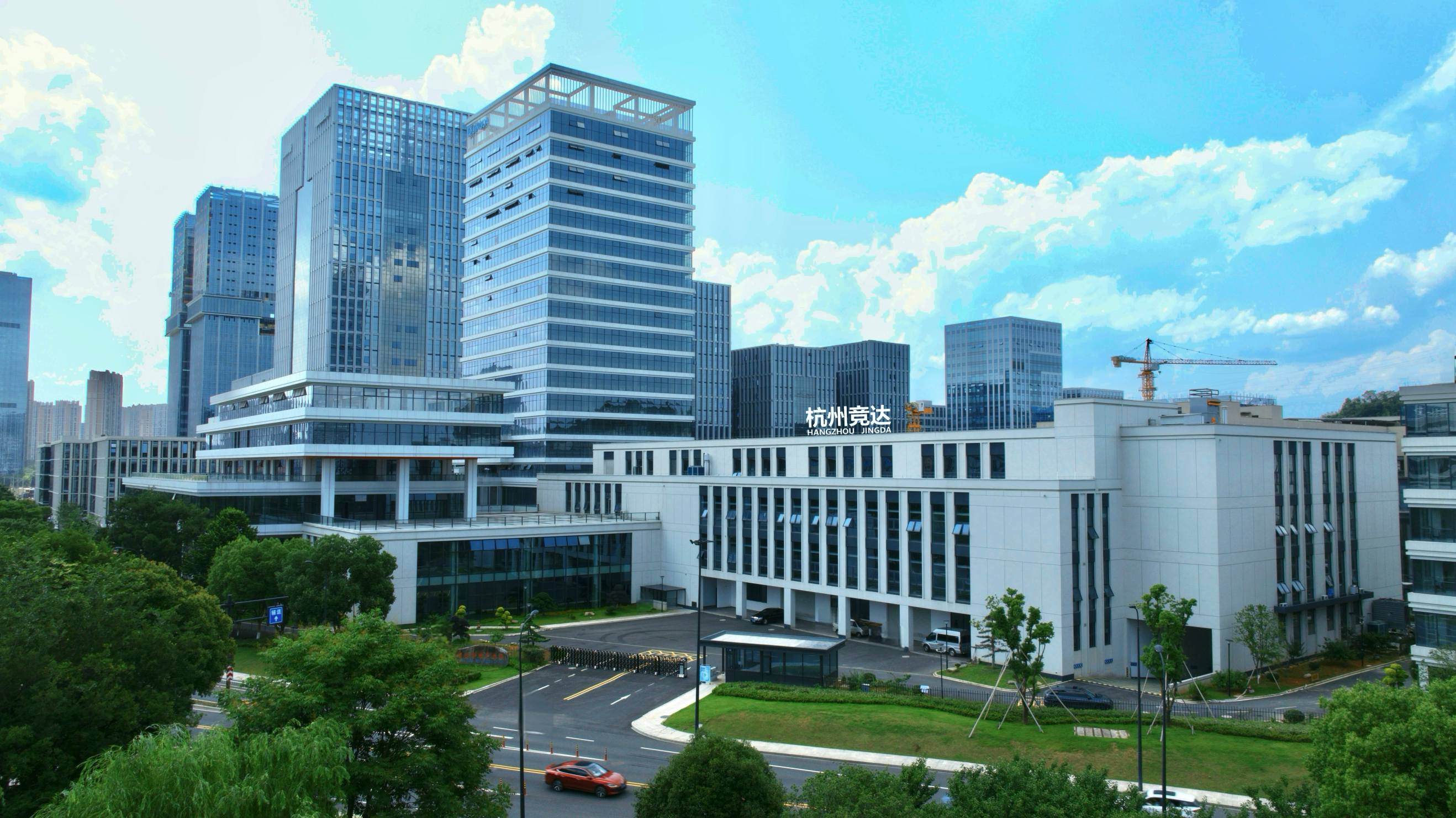 日產(chǎn)萬只！百道工序“一鍵誕生”